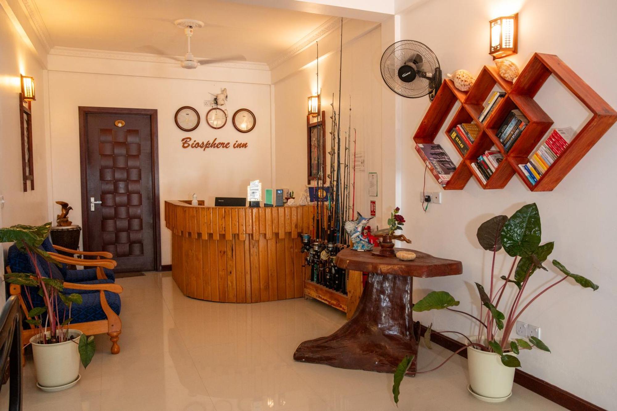 Biosphere Inn Dharavandhoo Exterior foto
