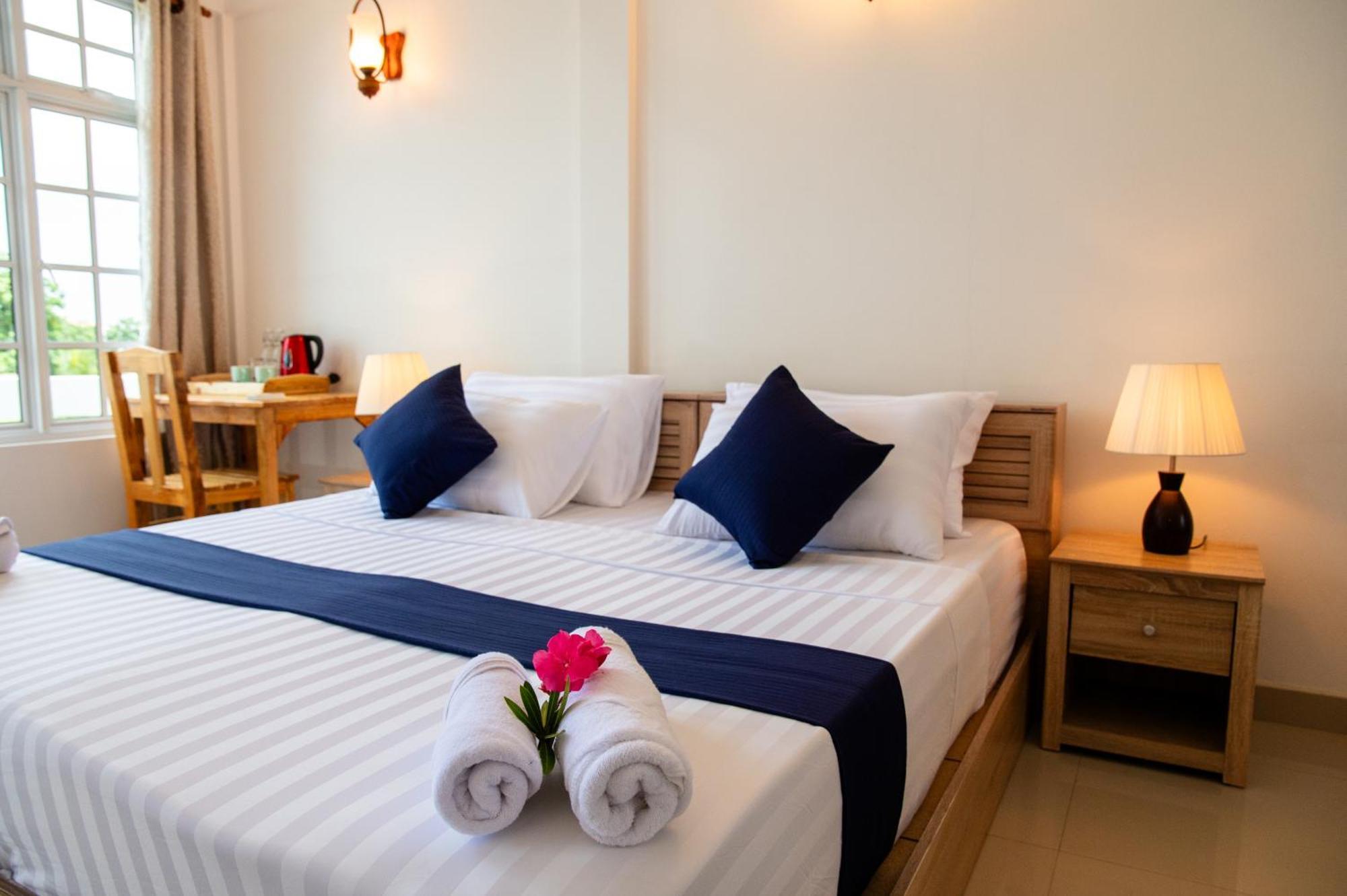 Biosphere Inn Dharavandhoo Exterior foto